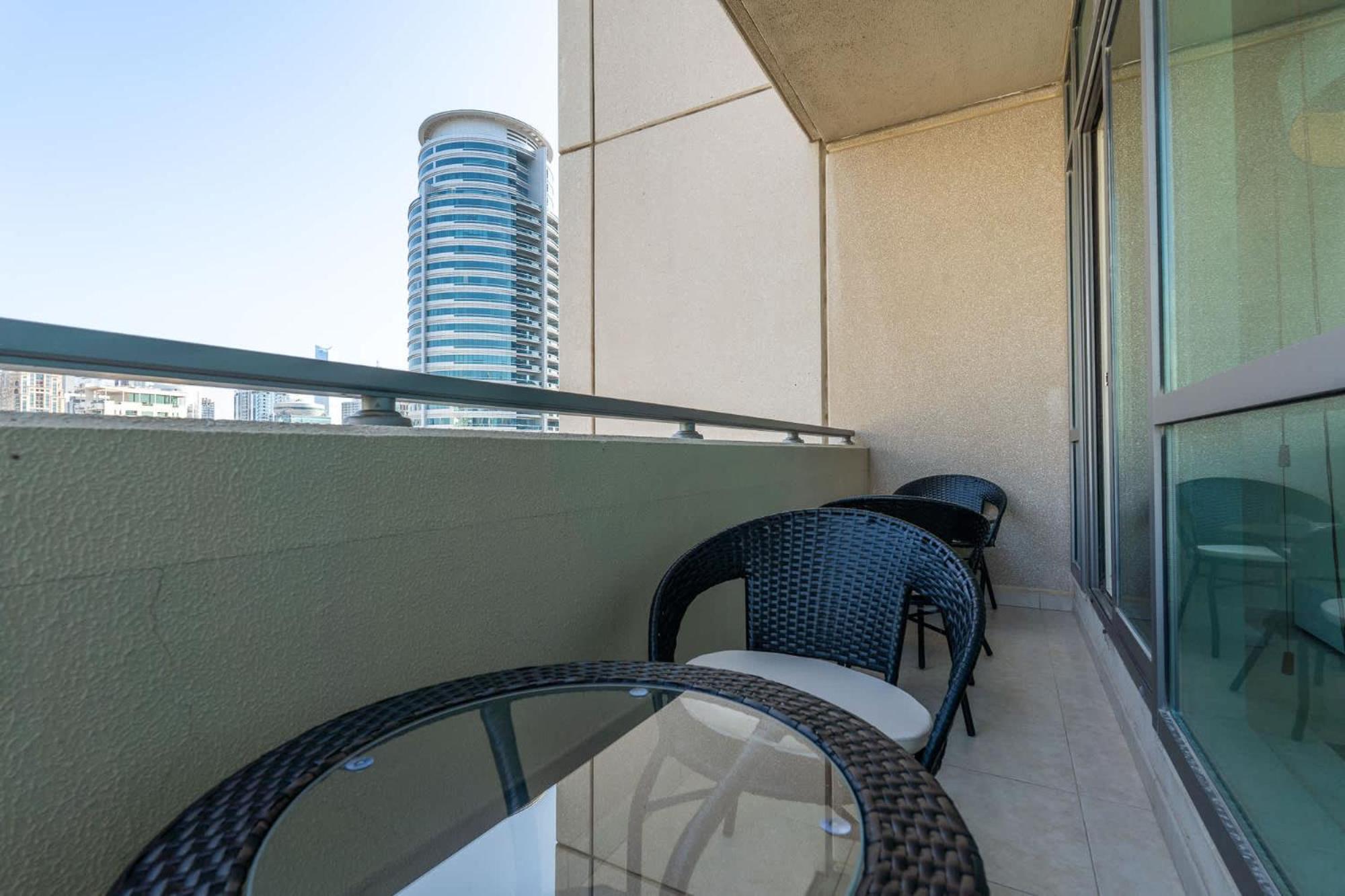 Luxury In Marina's 1 Bed That Sleeps 2 شقة